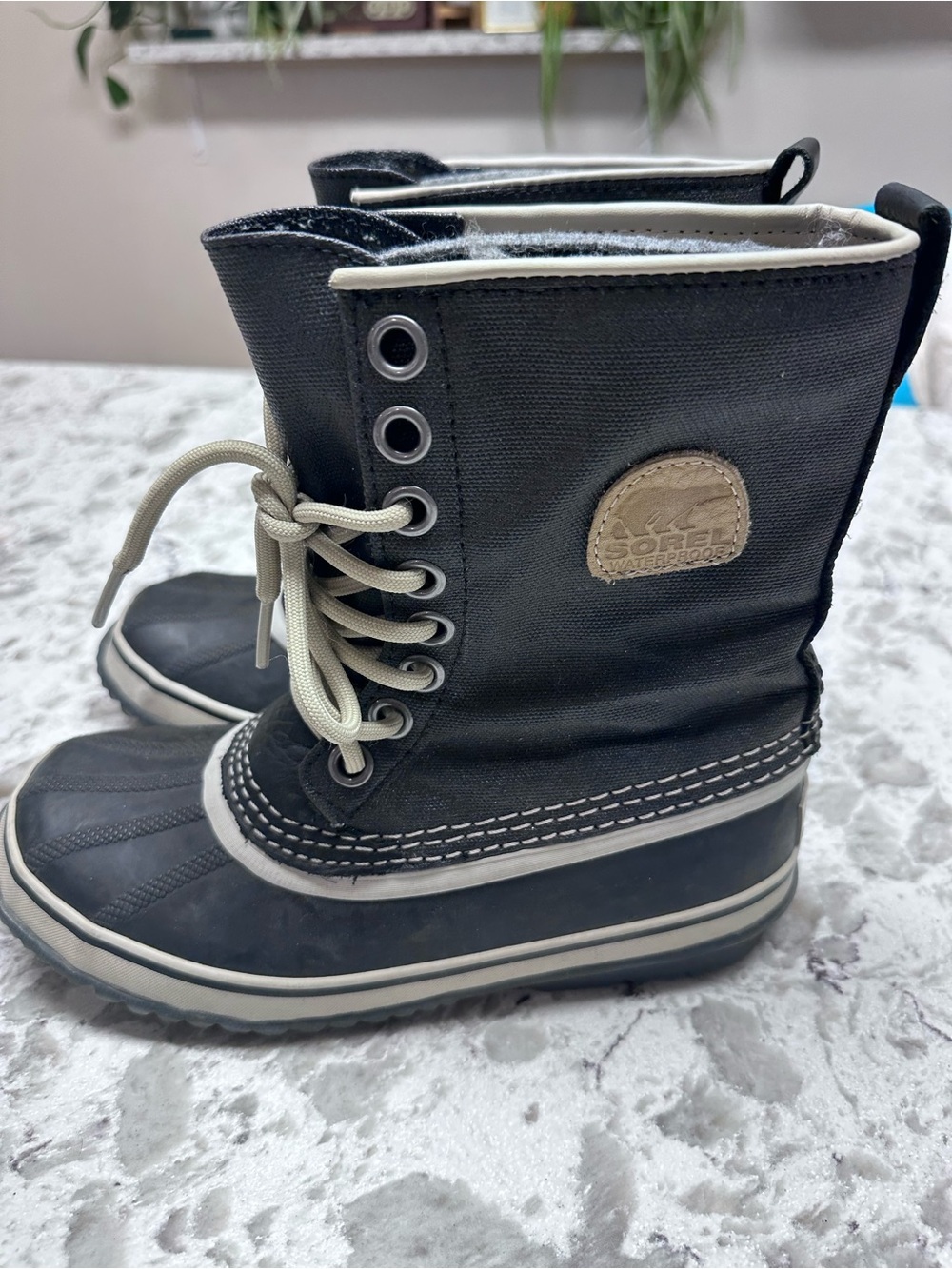 SOREL PREMIUM 1964 CVS SHELL BOOT 5.5